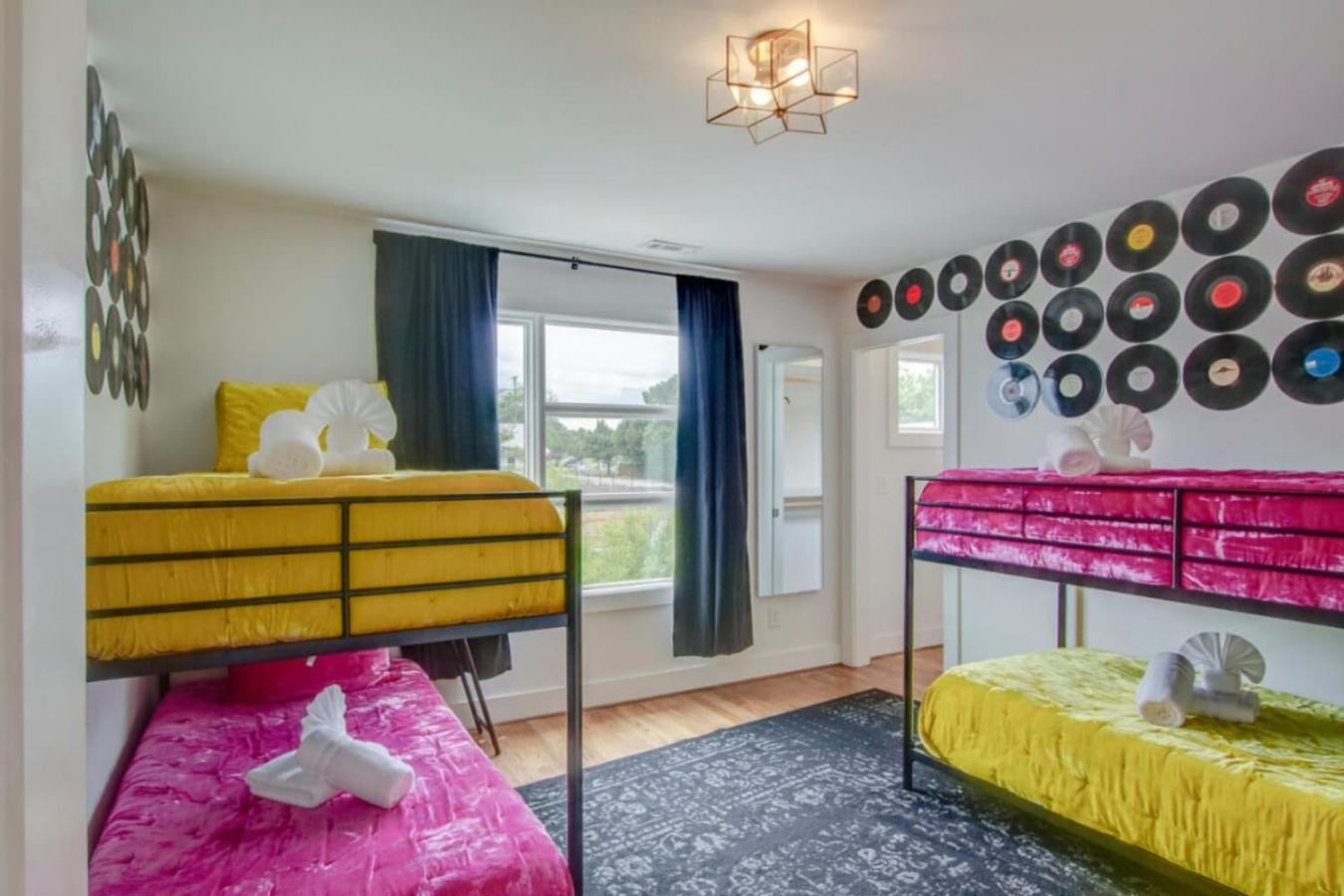 Howdy House New And Trendy With Rooftop Deck Нэшвилл Экстерьер фото